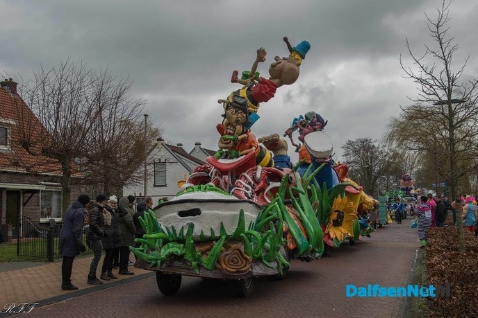 Grote Lemelerveldse carnavalsoptocht - Foto: Ron Feijen