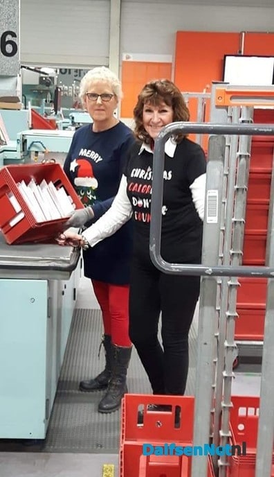 Eerste vrouw met 50 dienstjaren bij de post woont in Dalfsen - Foto: Ingezonden foto