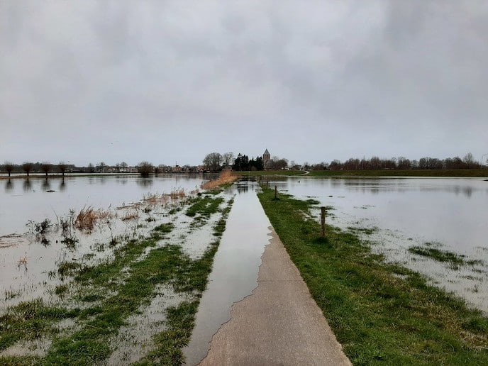 Hoog water 2 - Foto: Ingezonden foto
