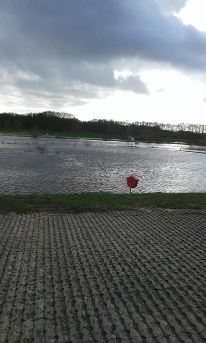 Ingezonden fotomap hoog water no. 1 - Foto: Ingezonden foto