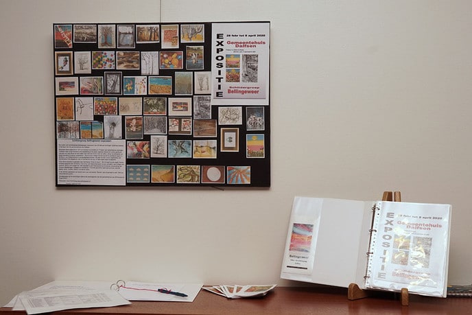 Expositie Schildergroep Bellingeweer in gemeentehuis - Foto: Paul Scholten