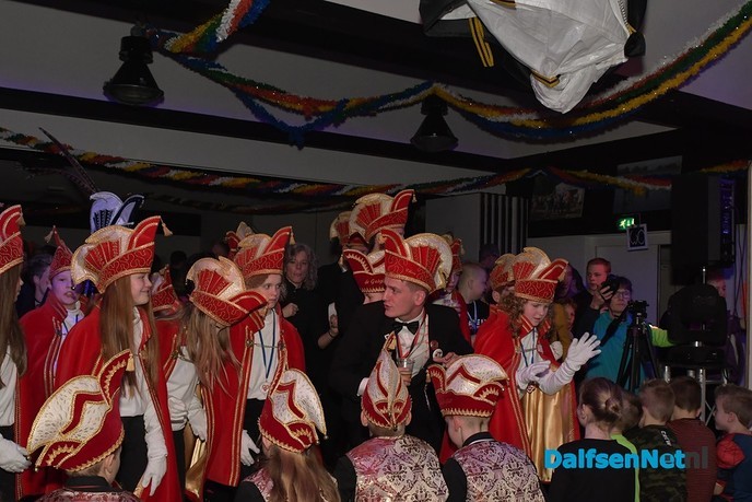 Prins Marcel de 2e regeert samen met Jeugdprinses Lynn over Hakkersdonk - Foto: Johan Bokma