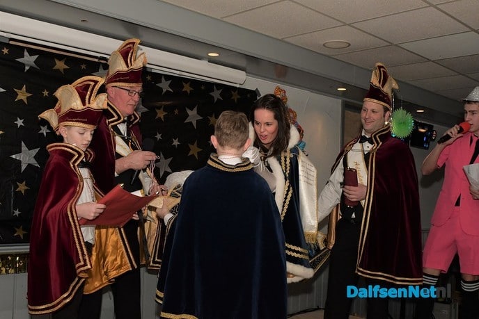 Kindercarnaval bij de Hoonhakkers en de Piepenplassers - Foto: Johan Bokma