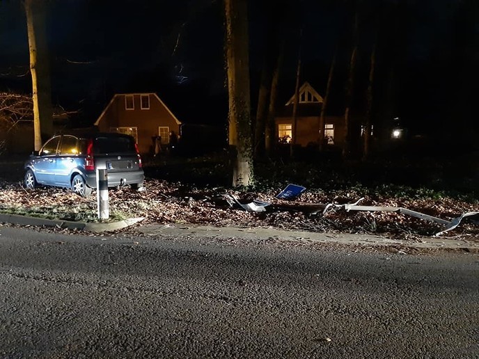 Eenzijdige aanrijding op de Vilsterseweg - Foto: Niels Jansen