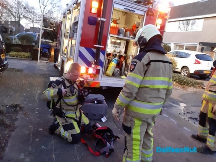 Schoorsteenbrand aan de Devotenhof - Foto: Niels Jansen