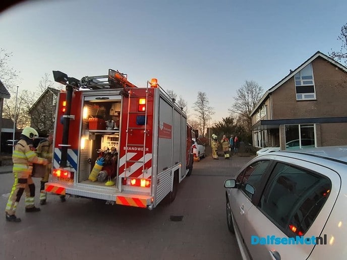 Schoorsteenbrand aan de Devotenhof - Foto: Niels Jansen