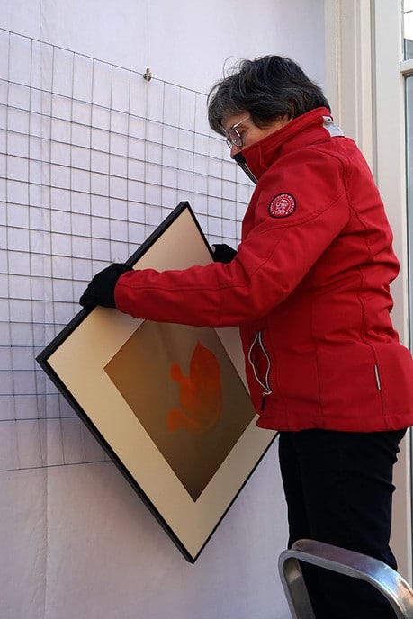 Nieuwe expositie in vitrines AH Dalfsen - Foto: Paul Scholten