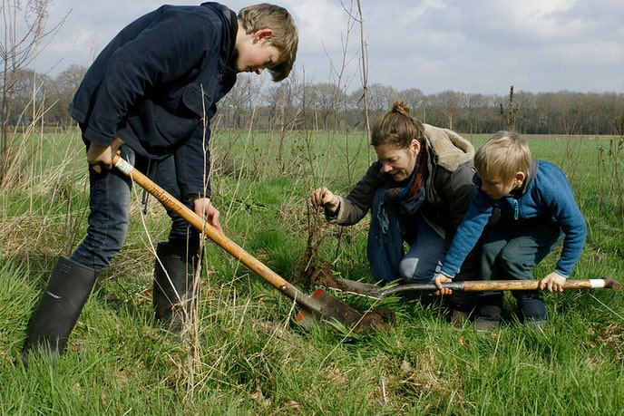 Tijdens NL Doet is tweede Voedselbos in Dalfsen - Foto: Paul Scholten