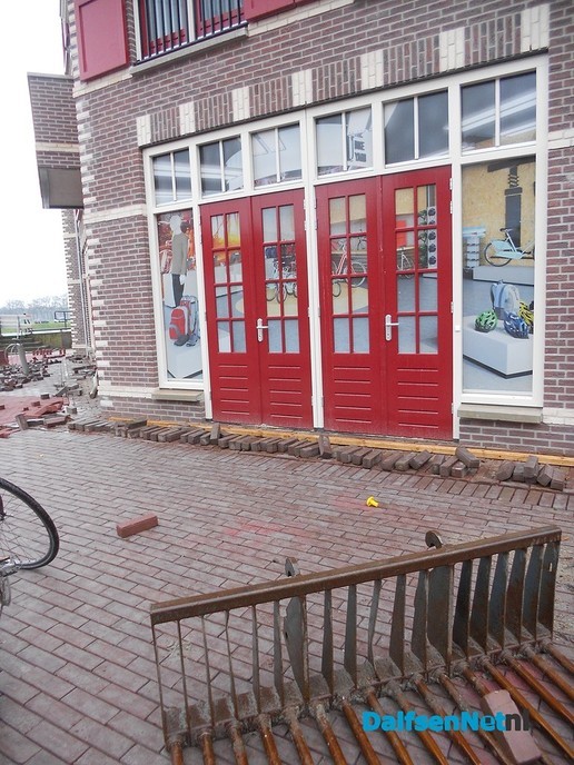 De laatste hand aan het Waterfront
