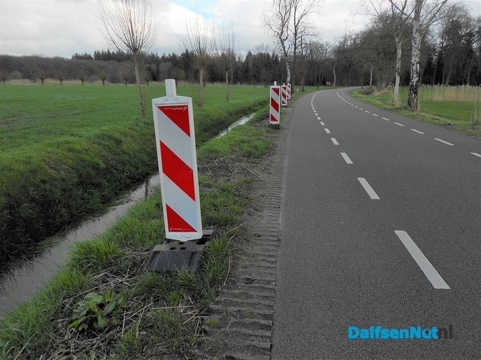 Wal valt in de sloot
