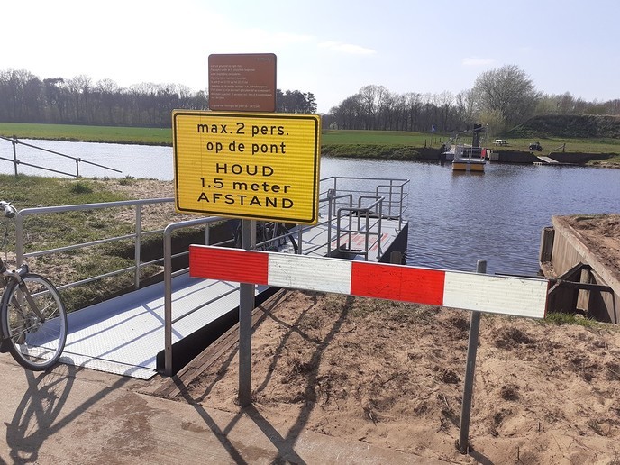 Pontje in de vaart - Foto: Ingezonden foto