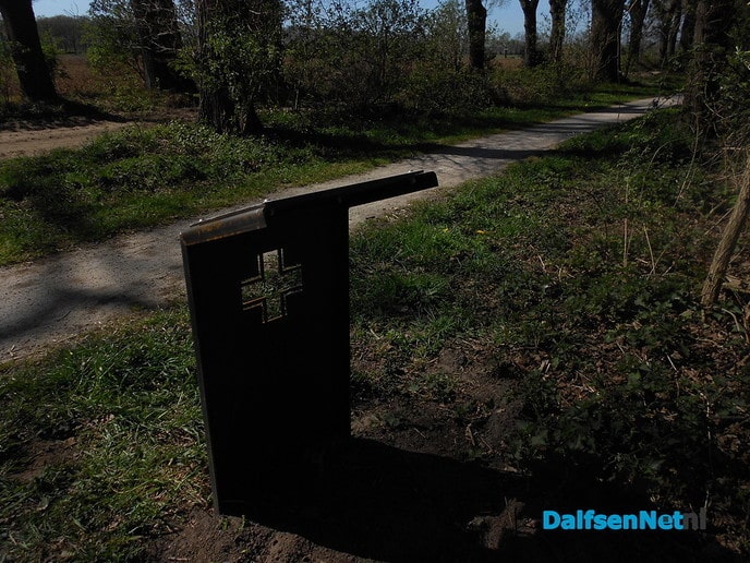 Monumenten geplaatst: hier Bosrandweg