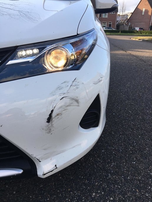 Schade aan mijn auto en weggereden - Foto: Ingezonden foto