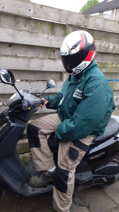 Hej was dr twee keer ondersteboam van - Foto: Gruune Jopie