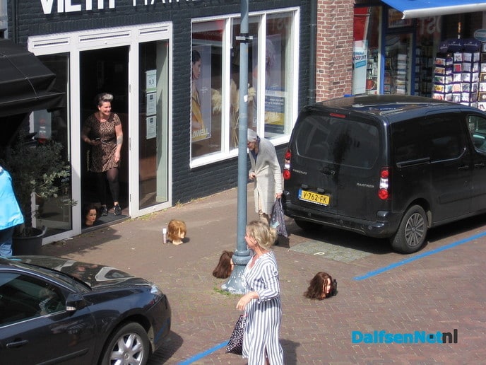 Haar op straat - Foto: Ingezonden foto