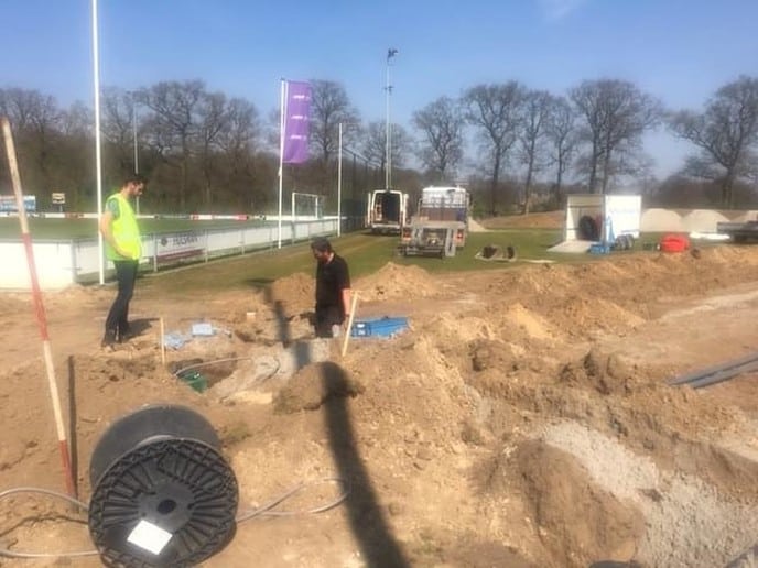Aanleg hybridevoetbalveld Hoonhorst - Foto: Ingezonden foto