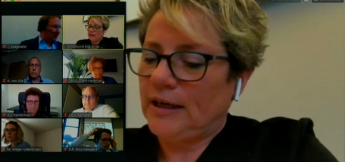 Eerste digitale raadscommissie vergadering