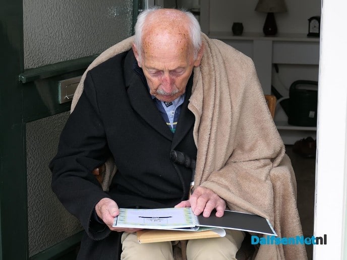 Opa Jan Boesjes 90 jaar - Foto: Ingezonden foto
