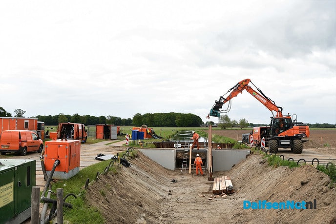 Marswetering, het werk gaat onverminderd door - Foto: Johan Bokma