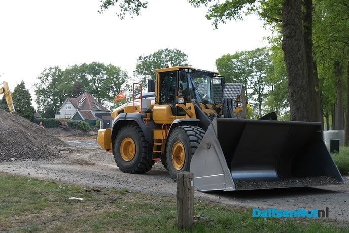 Puin breken op de voormalige locatie Timmerman - Foto: Johan Bokma