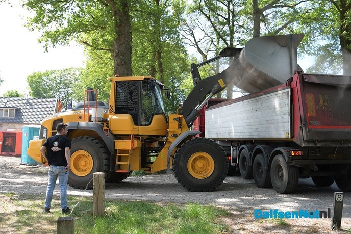 Puin breken op de voormalige locatie Timmerman - Foto: Johan Bokma