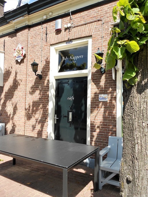 Kappers weer open