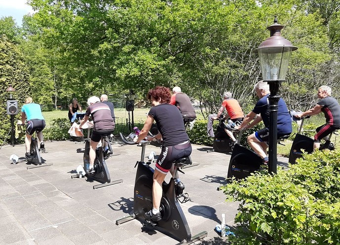 Buiten trainen - Foto: Eigen geleverde foto