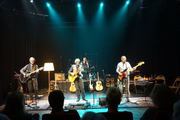 Theater de Stoomfabriek gaat live