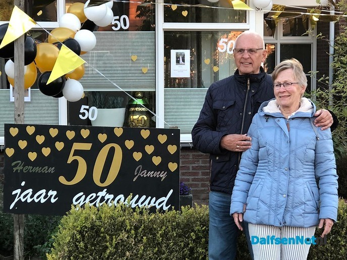 Herman en Janny van Weeghel 50 jaar getrouwd - Foto: Ingezonden foto