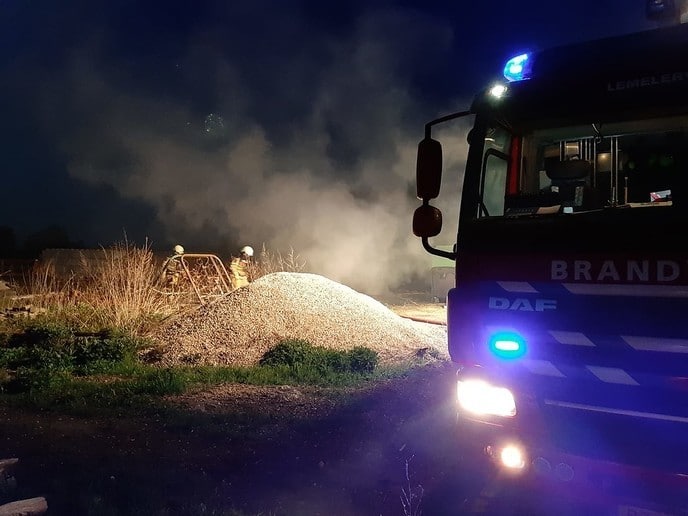 Update met foto’s Brand bij Rika - Foto: Niels Jansen