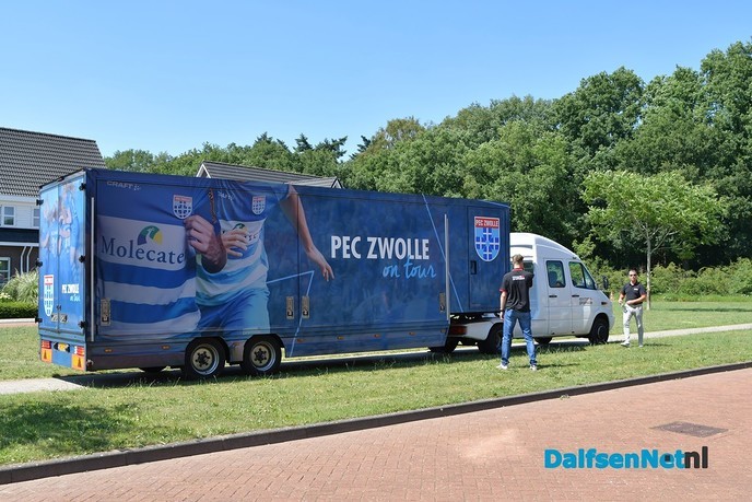 PEC Zwolle truck on tour vanmiddag bij Philadelphia in Dalfsen - Foto: Johan Bokma