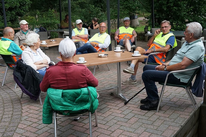 Eindelijk met de “club” naar buiten - Foto: Paul Scholten