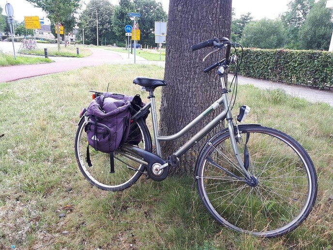 Wie mist deze fiets - Foto: Ingezonden foto