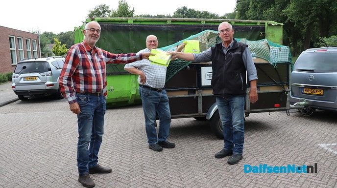 Oud papier ABSD - Foto: Ingezonden foto