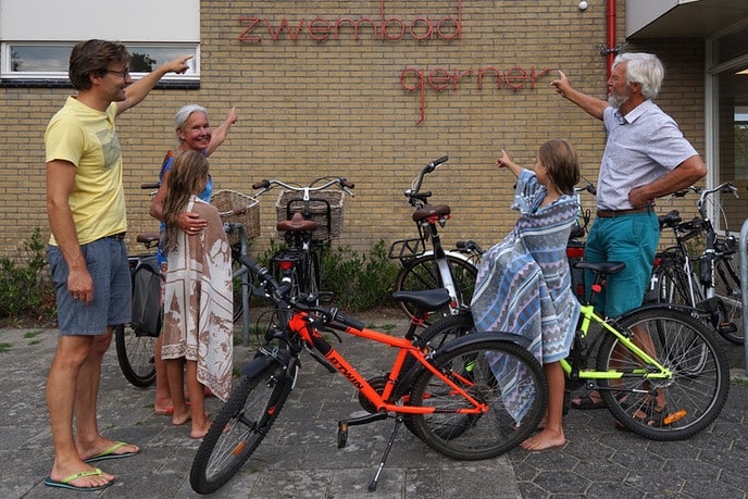 We kunnen niet zonder openluchtzwembad Gerner! - Foto: Paul Scholten