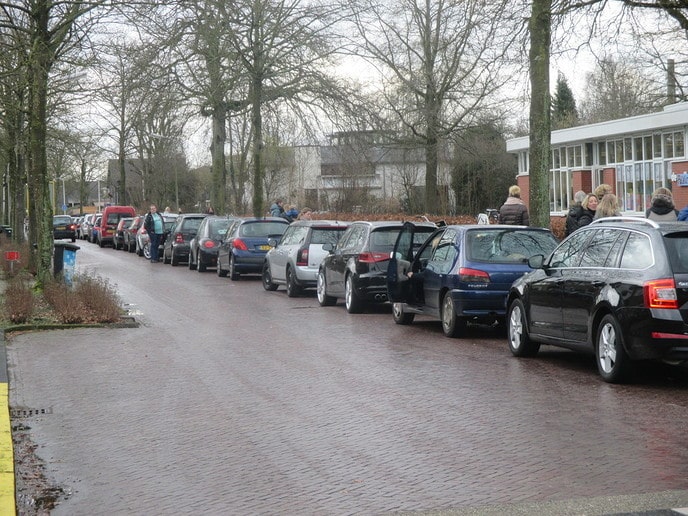 Kinderen in het verkeer verrassen nogal eens - Foto: Ingezonden foto