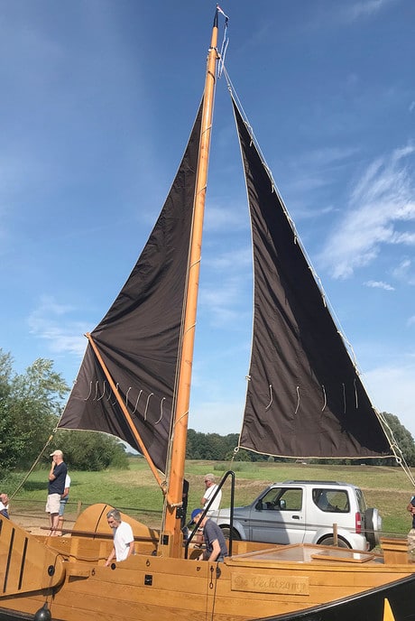 Twee zeilen voor de Vechtzomp Dalfsen - Foto: Geert Bistervels