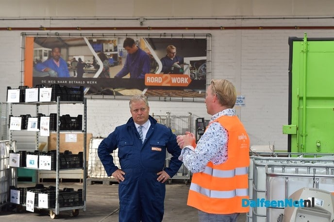 2e Kamerlid Erik Ziengs op werkbezoek bij Road2Work - Foto: Johan Bokma