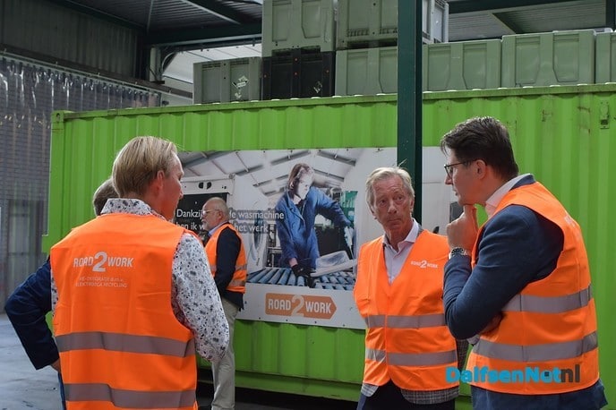 2e Kamerlid Erik Ziengs op werkbezoek bij Road2Work - Foto: Johan Bokma