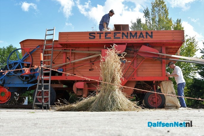 Dorsdemonstratie bij Decohof ‘Kwekerij Overgoor’ op Hoonhorst - Foto: Johan Bokma
