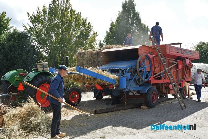 Dorsdemonstratie bij Decohof ‘Kwekerij Overgoor’ op Hoonhorst - Foto: Johan Bokma