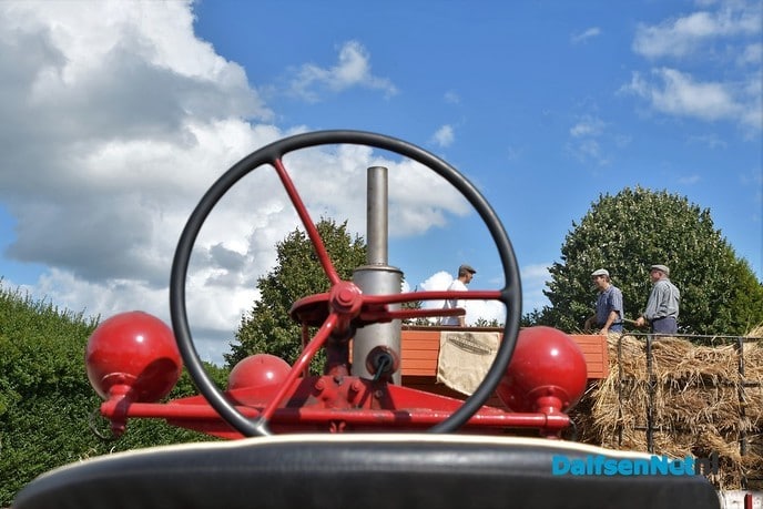 Dorsdemonstratie bij Decohof ‘Kwekerij Overgoor’ op Hoonhorst - Foto: Johan Bokma
