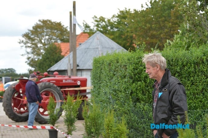Dorsdemonstratie bij Decohof ‘Kwekerij Overgoor’ op Hoonhorst - Foto: Johan Bokma