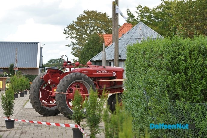 Dorsdemonstratie bij Decohof ‘Kwekerij Overgoor’ op Hoonhorst - Foto: Johan Bokma