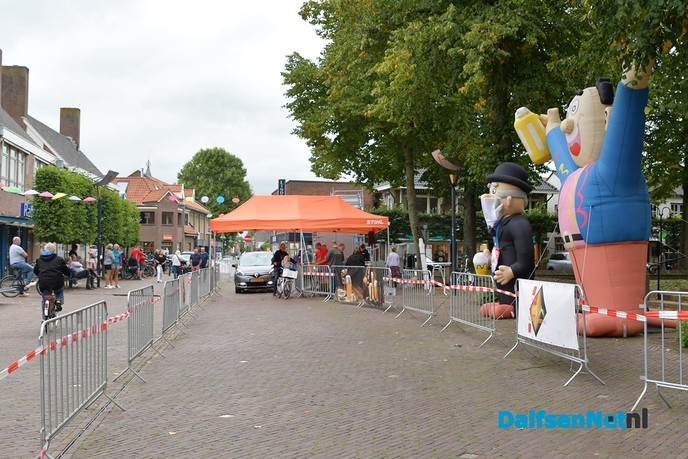 Dalfser bierfestival-box drive in - Foto: Johan Bokma
