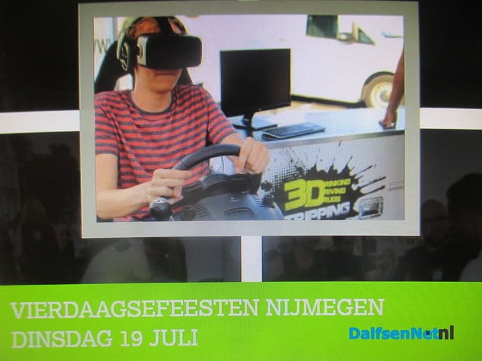 Campagneteam 3D afleiding auto komt naar Kerkplein in Dalfsen - Foto: Ingezonden foto