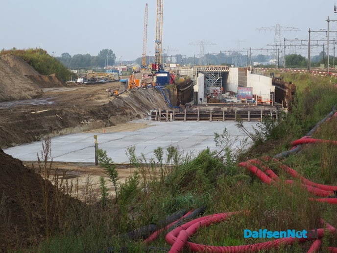 Spoorzone Herfte ook op zondag ging het werk door - Foto: Wim