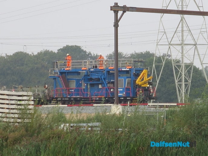 Spoorzone Herfte ook op zondag ging het werk door - Foto: Wim