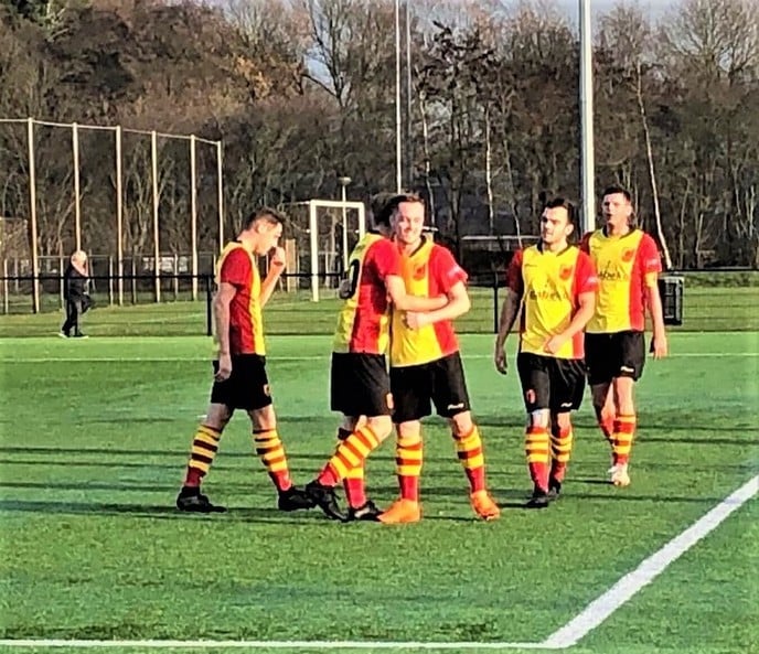 Dalfser voetbalderby op Sportpark Gerner - Foto: Ingezonden foto