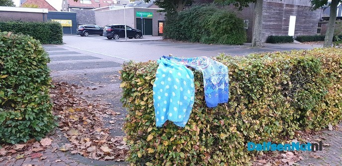 Sjaal en muts op straat